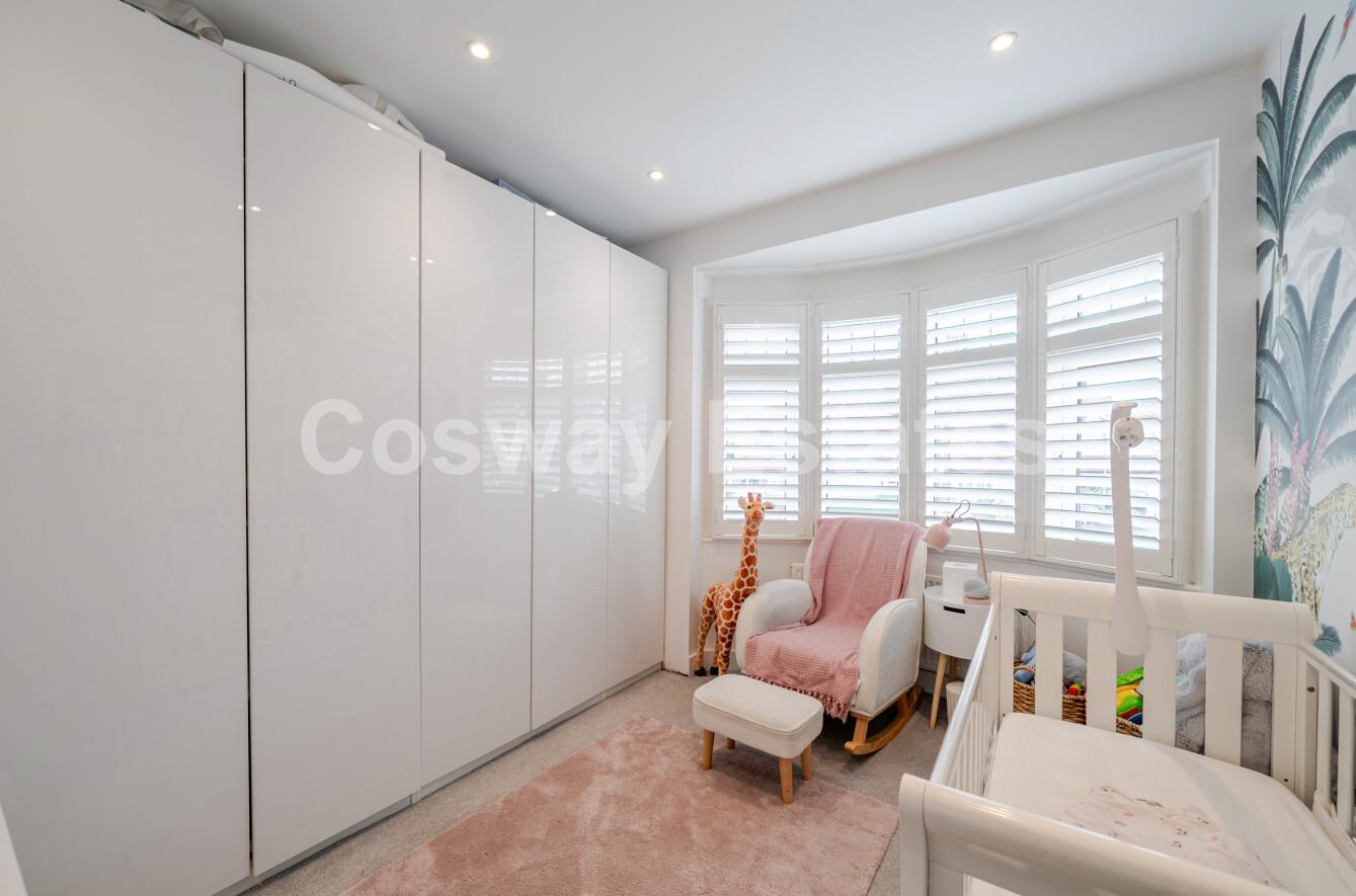 Church Close, Edgware, HA8, Edgware